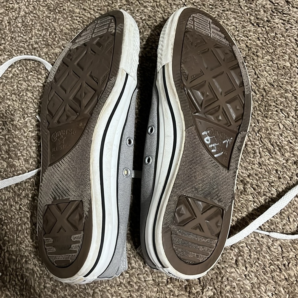Grey Converse - Picture 5 of 5